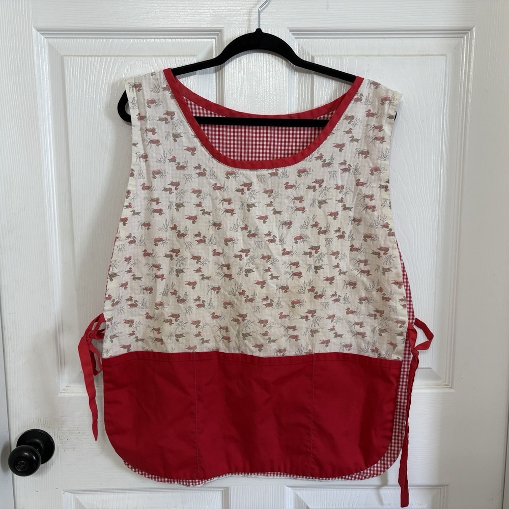 Vtg Handmade Full Apron Ducks Reversible Pockets CottageCore Granny Trad-Wife